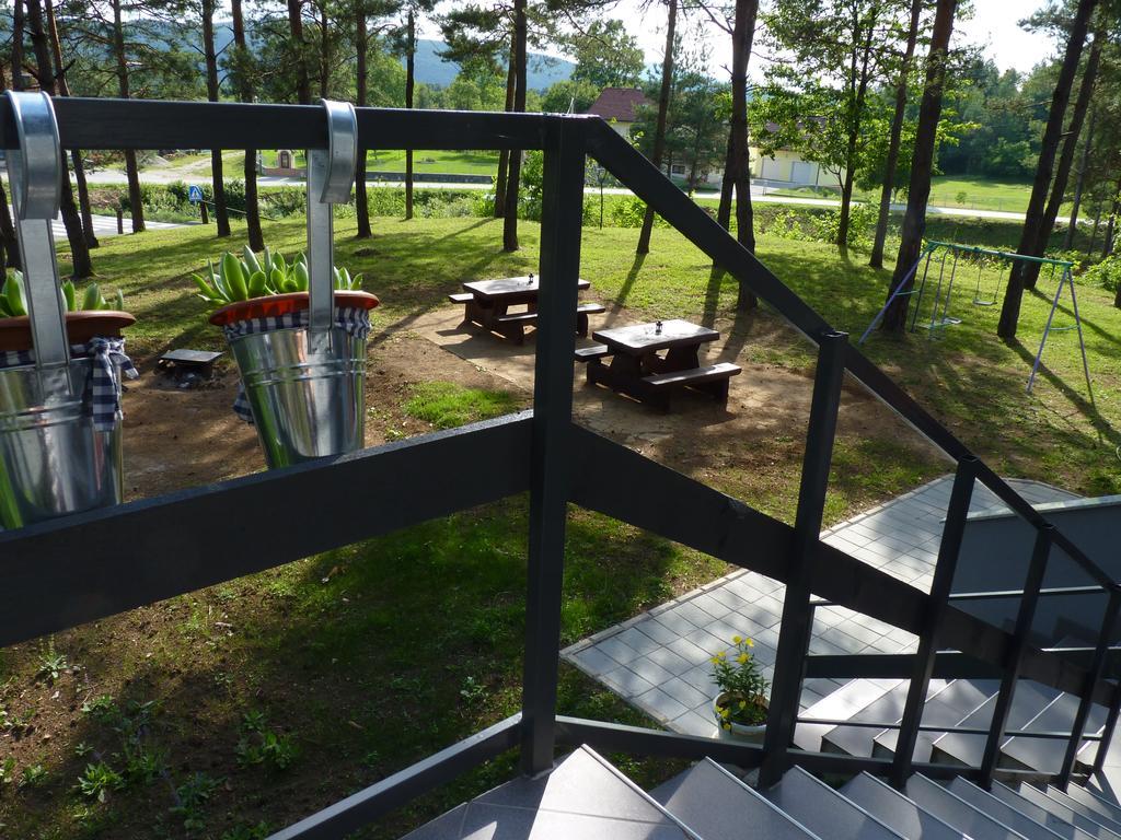 Guest House Rudine Slunj Eksteriør bilde