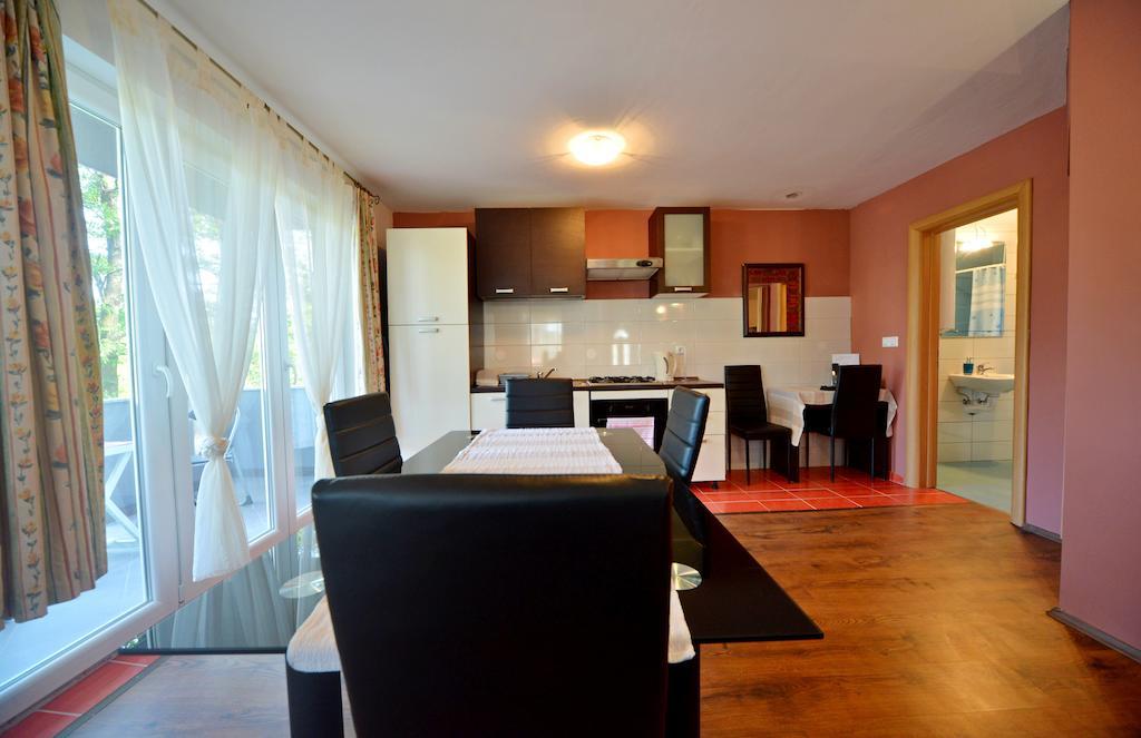 Guest House Rudine Slunj Rom bilde