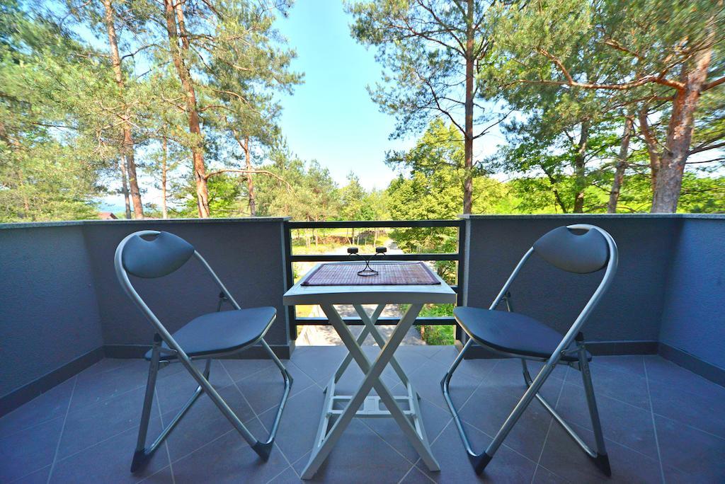 Guest House Rudine Slunj Rom bilde